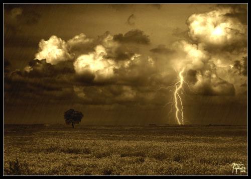 Tormenta sobre la Campiña - garcía gálvez © 2007 -